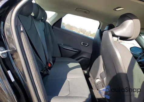 2025 Kia K4 Lx z USA, uszkodzony, nr VIN 3KPFT4DE3SE152606